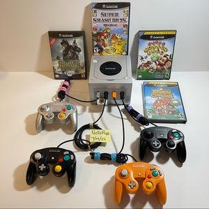SOLD** (BUNDLE) Platinum GameCube W/ 4 Games & Accessories!!